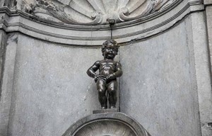 Der Manneken Pis: steht im Zentrum der „_____ Hauptstadt“ der EU.